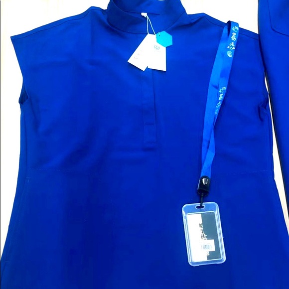 Scrubs set - Picture 3 of 3